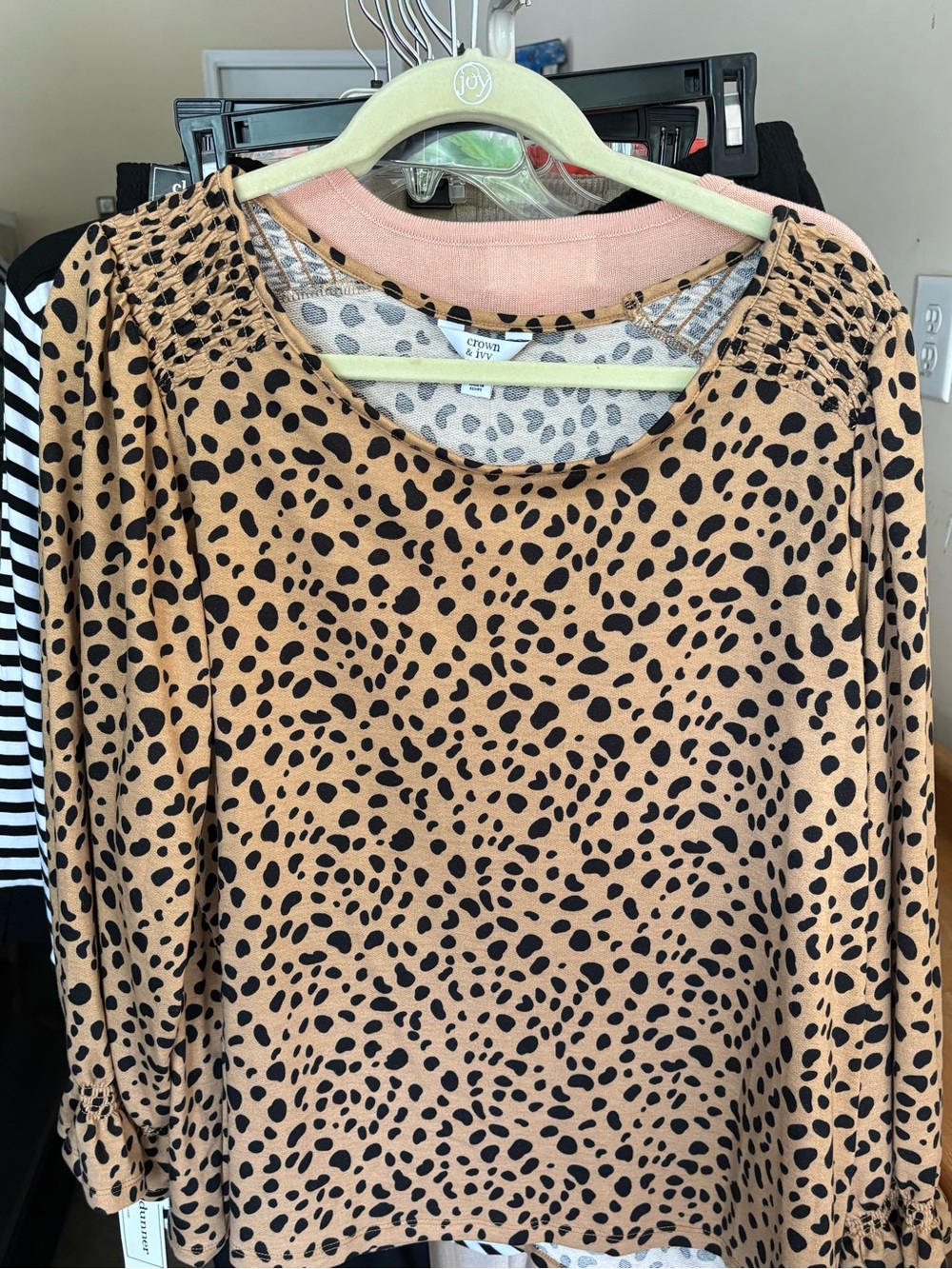 Women’s' Tan and Black Leopard Print Ruffle-Sleeve top